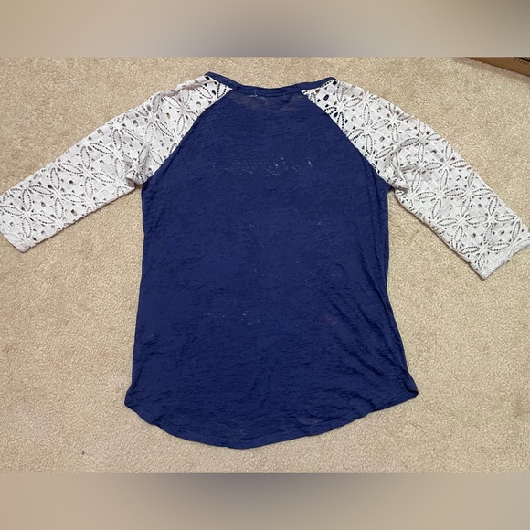 XL 3/4 Lace Sleeve Southern Grace tee - Picture 9 of 9
